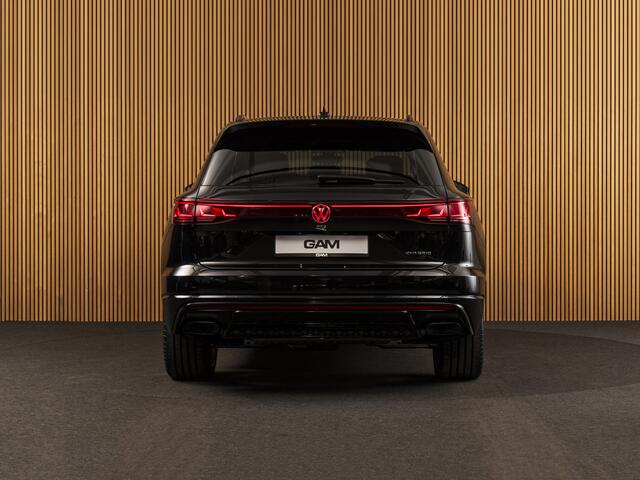 Volkswagen TOUAREG 3.0 TSi eHybrid 4MOTION R PANO-22"-MASSAGE
