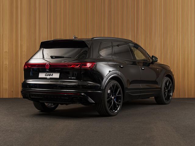 Volkswagen TOUAREG 3.0 TSi eHybrid 4MOTION R PANO-22"-MASSAGE