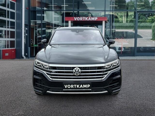 Volkswagen TOUAREG 3.0 TDI R-LINE 4MOTION PANO-DAK/TREKHAAK/DYNAUDIO/LEDER/NAVI/ACC