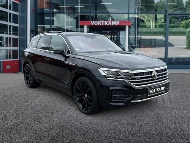 Volkswagen TOUAREG 3.0 TDI R-LINE 4MOTION PANO-DAK/TREKHAAK/DYNAUDIO/LEDER/NAVI/ACC