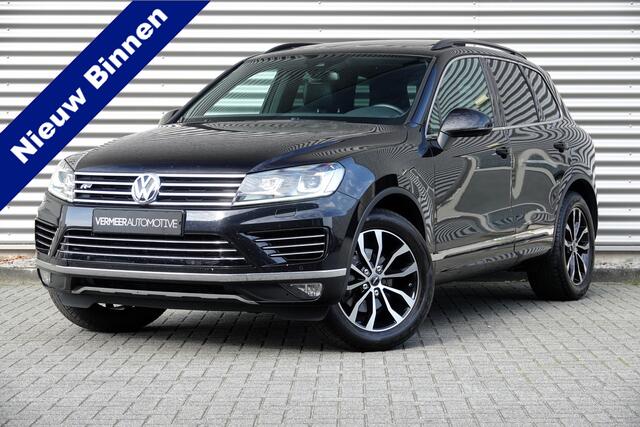 Volkswagen TOUAREG 3.0 TDI Exclusive Series R-Line | Panoramadak | Trekhaak | Memory | Camera | DAB |