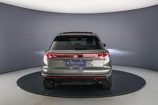 Volkswagen TOUAREG R 3.0 TSI eHybrid 462pk Tiptronic Trekhaak, Luchtvering, DYN audio, Lederen bekleding, Panoramadak, Head up display, Elektrische achterklep, Adaptive cruise control