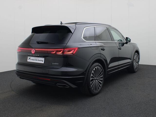 Volkswagen TOUAREG 3.0 TSieHybrid 280kW/381PK 4MOTION Elegance · Panoramadak · Leder · Trekhaak · Garantie tot 17-01-2029 of 100000km