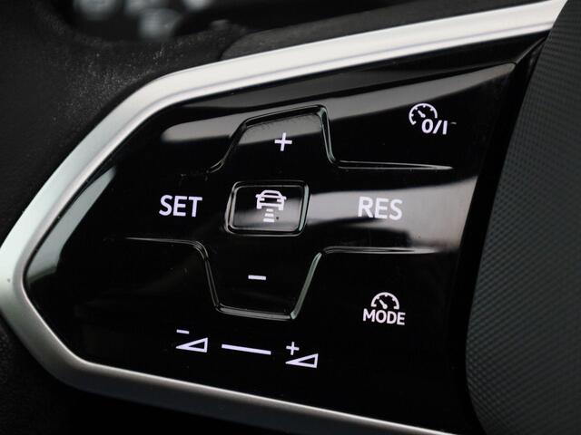 Volkswagen TOUAREG 3.0 TSieHybrid 280kW/381PK 4MOTION Elegance · Panoramadak · Leder · Trekhaak · Garantie tot 17-01-2029 of 100000km