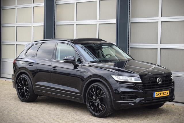 Volkswagen TOUAREG 3.0 TSi eHybrid 4MOTION Panodak | Head-Up Display | ACC | 360° camera | Luchtvering