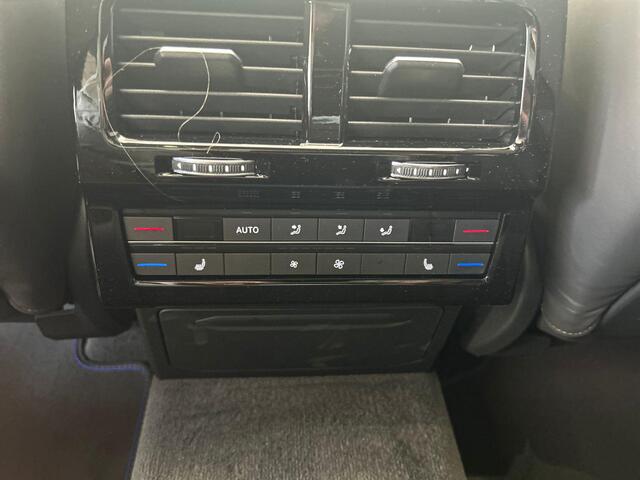 Volkswagen TOUAREG 3.0 TSi eHybrid 4MOTION R