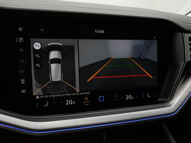 Volkswagen TOUAREG Elegance 3.0 TSi eHybrid 381 pk 4MOTION Tiptronic | Pano | Trekhaak | Nachtzicht | Luchtvering | 21 inch | Lederpakket 'Varenna' | Servosluiting | Head-Up | 360 Camera | DYNAUDIO