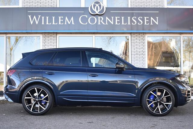 Volkswagen TOUAREG 3.0 TSi eHybrid 4M R Pano Trekhaak Dynaudio Puglia Massage Zitklima