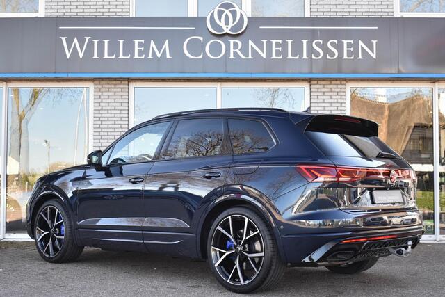 Volkswagen TOUAREG 3.0 TSi eHybrid 4M R Pano Trekhaak Dynaudio Puglia Massage Zitklima