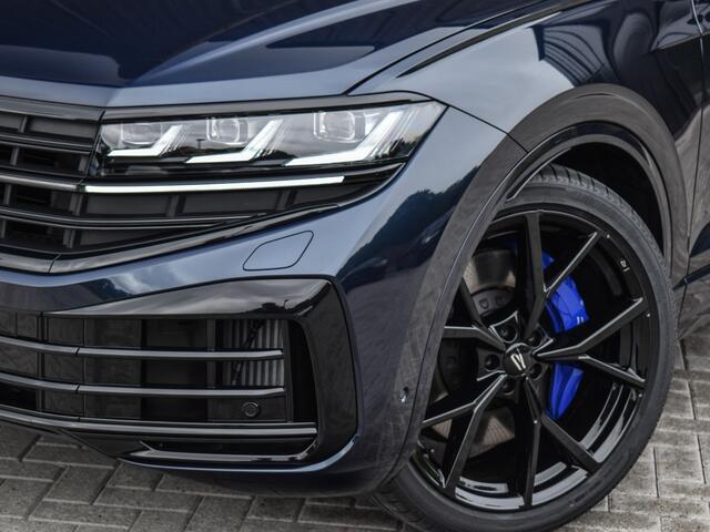 Volkswagen TOUAREG 3.0 TSi eHybrid 4MOTION R | HEAD-UP | DYNAUDIO | 360 CAMERA | SOFT-CLOSE | PANORAMADAK | KEYLESS ACCESS | STOELMASSAGE | TREKHAAK | AMBIANCE INTERIEUR | SHADOW-LINE | MEMORY SEATS