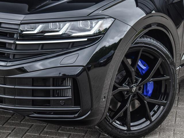 Volkswagen TOUAREG 3.0 TSi eHybrid 4MOTION R | HEAD-UP | DYNAUDIO | 360 CAMERA | SOFT-CLOSE | PANORAMADAK | KEYLESS ACCESS | STOELMASSAGE | TREKHAAK | AMBIANCE INTERIEUR | SHADOW-LINE | MEMORY SEATS