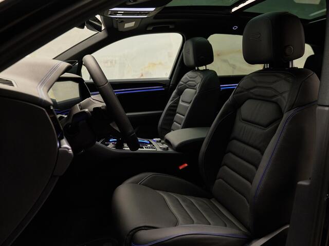 Volkswagen TOUAREG R V6 eHybrid 4Motion, Matte lak, pano, tr.haak, Dynaudio, 22'', luchtv., matrix-LED, memory, HUD, keyless, ACC, privacy