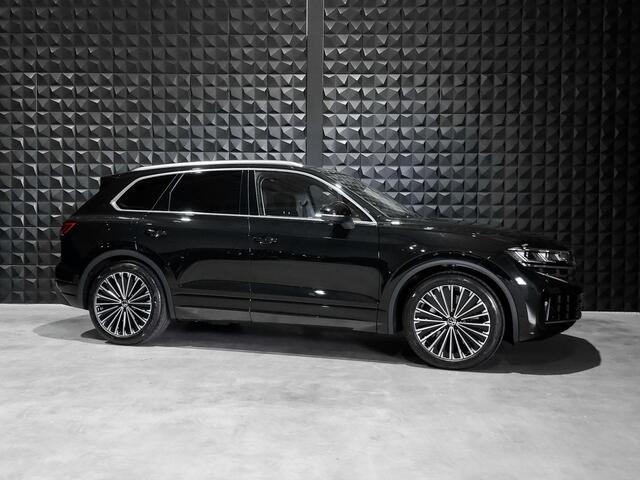 Volkswagen TOUAREG 3.0 TSi eHybrid 4MOTION Elegance | 75 km!! | Luchtv. | Pano | Trekh. | HUD | Stoelvent. + massage | 21 "