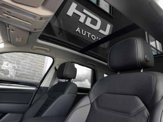 Volkswagen TOUAREG 3.0 TSi eHybrid 4MOTION Elegance | 75 km!! | Luchtv. | Pano | Trekh. | HUD | Stoelvent. + massage | 21 "