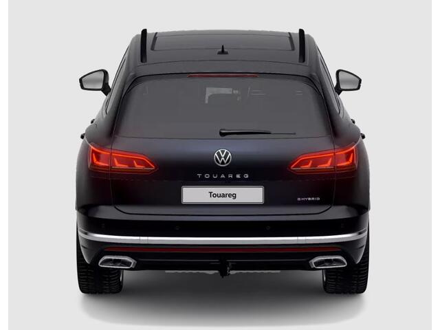 Volkswagen TOUAREG 3.0 TSi eHybrid 381pk 4MOTION Elegance / Panoramadak / Leder Vienna / Memory / Luchtvering / Trekhaak Elek. / Stoelventilatie / 21" LMV / LED Matrix / Camera / Keyless / Alarm / Stuur en Stoelverwarming