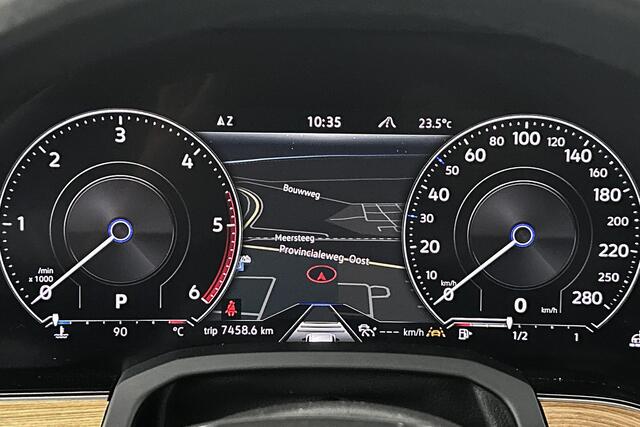 Volkswagen TOUAREG 3.0 V6 TDI 286PK Automaat | Leder | Panoramadak | Head-up | Adaptief cruise control