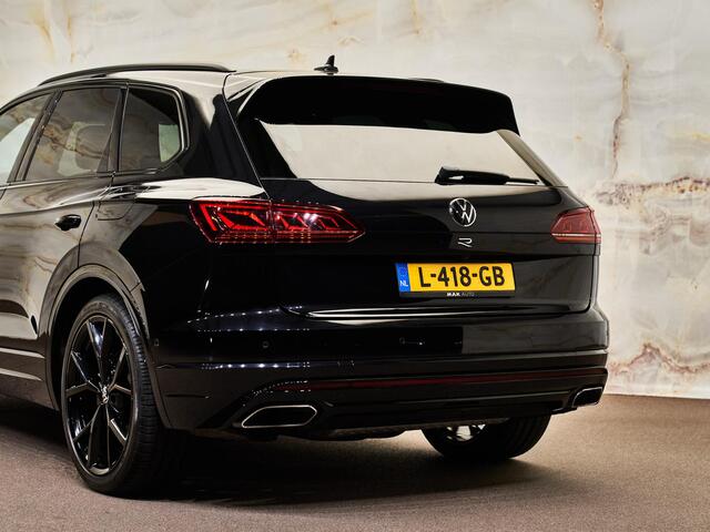 Volkswagen TOUAREG R V6 eHybrid 4Motion, pano, tr.haak, luchtv., massage, stl.ventilatie, memory, Dynaudio, matrix-LED, softclose, 22'', HUD, ACC