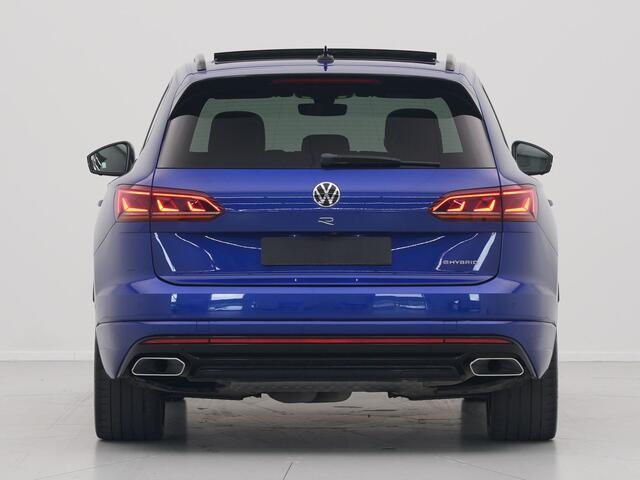 Volkswagen TOUAREG 3.0 TSi 4MOTION R 463pk Luchtvering Panorama Stoelverkoeling/verwarming 360Camera Carplay Navigatie 2