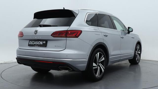 Volkswagen TOUAREG 3.0 TSi 381pk eHybrid 4MOTION PHEV / Nachtzicht Luchtvering Leder Panoramadak