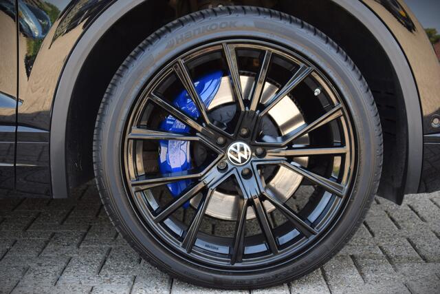 Volkswagen TOUAREG 3.0 TSi eHybrid 4MOTION Panodak | Head-Up Display | ACC | 360° camera | Luchtvering