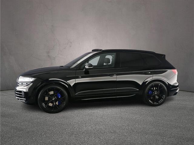 Volkswagen TOUAREG R 3.0 TSI eHybrid 462pk Tiptronic Trekhaak, Luchtvering, Lederen bekleding, Head up display, Panoramadak, DYN audio, Elektrische achterklep, Adaptive cruise control