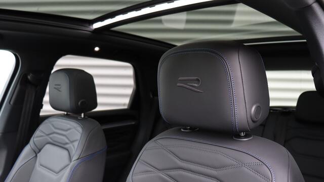Volkswagen TOUAREG 3.0 TSi eHybrid 4MOTION R Edition | Stoelventilatie | Head-up | Panoramadak | Trekhaak