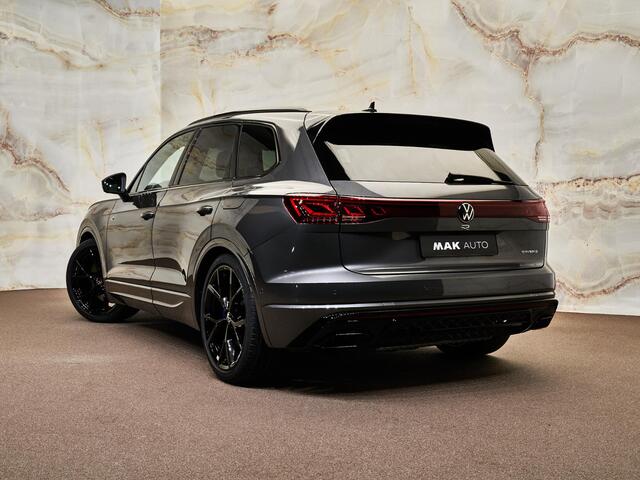 Volkswagen TOUAREG R V6 eHybrid 4Motion, pano, tr.haak, Dynaudio, 22'', luchtv., matrix-LED, memory, HUD, keyless, ACC, privacy