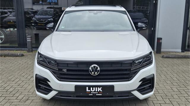 Volkswagen TOUAREG 3.0 TSi 4MOTION R + PANO DAK + MATRIX + DYNAUDIO + VOL OPTIES
