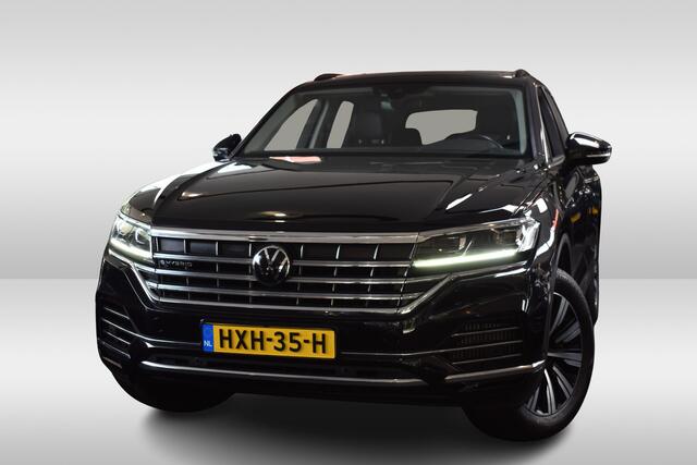 Volkswagen TOUAREG 3.0 TSi E-HYBRID 4MOTION ELEGANCE CAMERA/PANORAMADAK/TREKHAAK