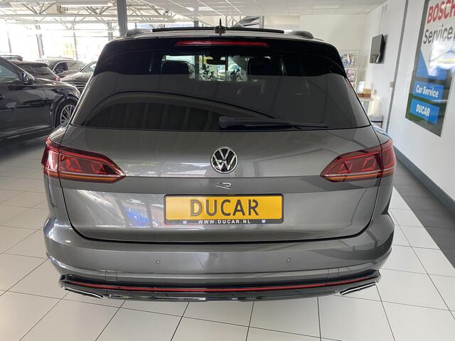 Volkswagen TOUAREG 3.0 TSi 4MOTION R 462 PK / Panoramadak / Trekhaak/