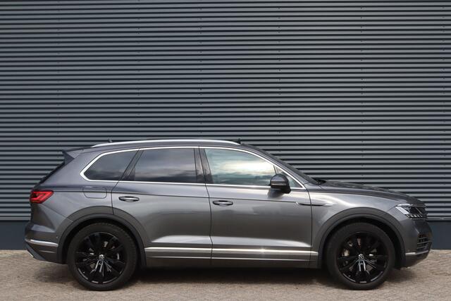 Volkswagen TOUAREG 3.0 TSi eHybrid Elegance Pano/Leder/IQ.Light/Camera/21"Suzuka/Keyless/Luchtvering/Trekhaak wegkl.