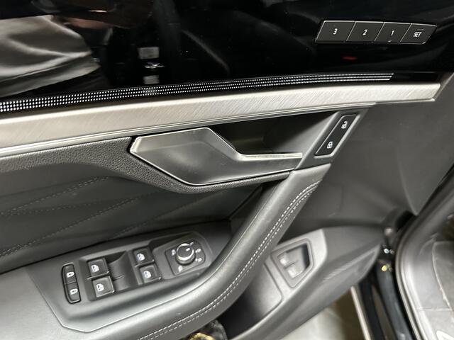 Volkswagen TOUAREG 3.0 TSi eHybrid 4MOTION Elegance / AUTOMAAT/ 381PK/ PANO/ ELEKTR. TREKHAAK/ LEER/ 21" LMV/ LUCHTVERING/ 4-ZONE CLIMA/ ELEKTR. STOELEN/ APP-CONNECT/ NAVI/ ADAPT. CRUISE/ STOEL VERWARM V+A/ STOEL VENTILATIE/ CAMERA