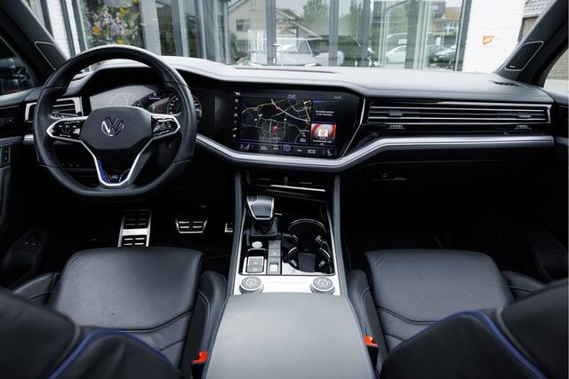 Volkswagen TOUAREG 3.0 TSi 4MOTION R Pano - DynAudio - Trekhaak - 360view