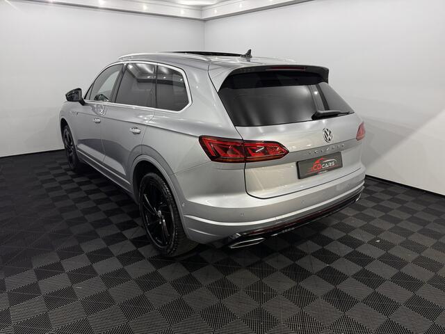 Volkswagen TOUAREG 3.0 TDI R-Line Pano, Leder, camera, Navi, Elektrische achterklep, Stoelverwarming, Trekhaak, Keyless start