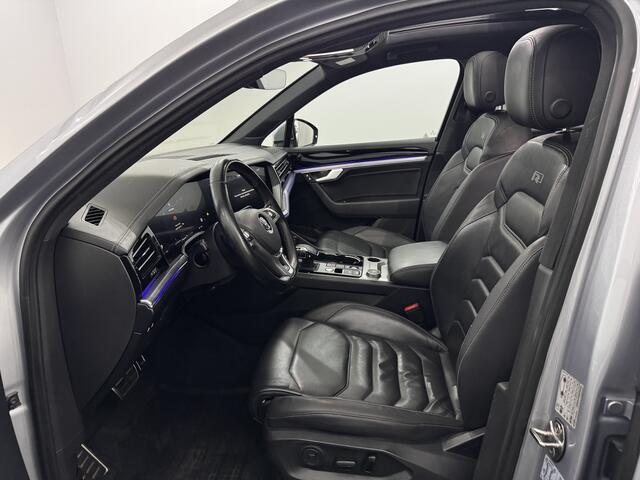 Volkswagen TOUAREG 3.0 TDI R-Line Pano, Leder, camera, Navi, Elektrische achterklep, Stoelverwarming, Trekhaak, Keyless start