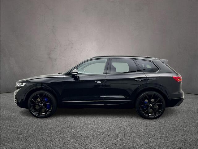 Volkswagen TOUAREG R 3.0 TSI eHybrid 462pk Tiptronic Trekhaak, DYN audio, Head up display, Lederen bekleding, Luchtvering, Panoramadak, Adaptive cruise control