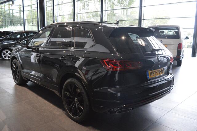 Volkswagen TOUAREG 3.0 TSi eHybrid R 4Motion leer pano head up 21 inch !!