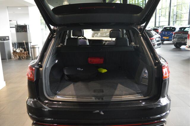 Volkswagen TOUAREG 3.0 TSi eHybrid R 4Motion leer pano head up 21 inch !!