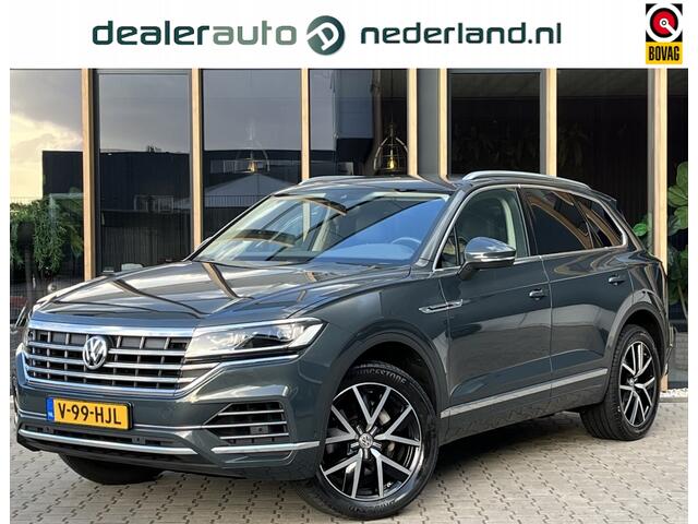 Volkswagen TOUAREG 3.0 V6 | Grijs kenteken | Luchtvering | Trekhaak | Camera |