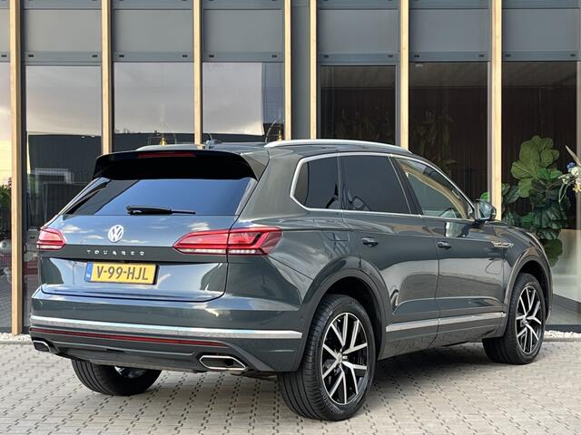 Volkswagen TOUAREG 3.0 V6 | Grijs kenteken | Luchtvering | Trekhaak | Camera |