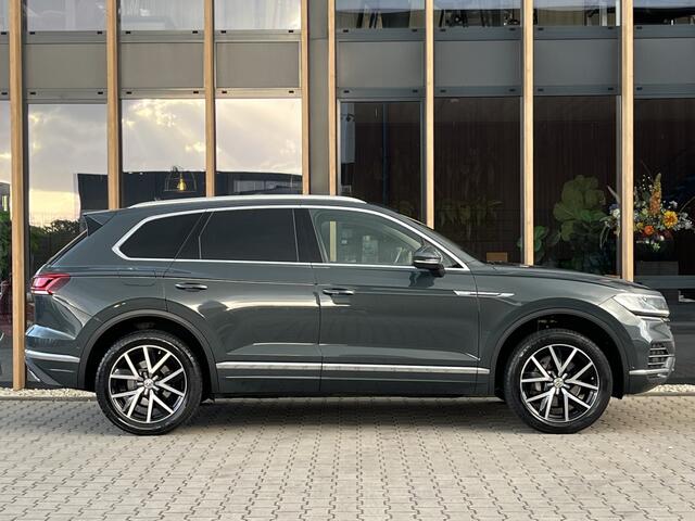 Volkswagen TOUAREG 3.0 V6 | Grijs kenteken | Luchtvering | Trekhaak | Camera |