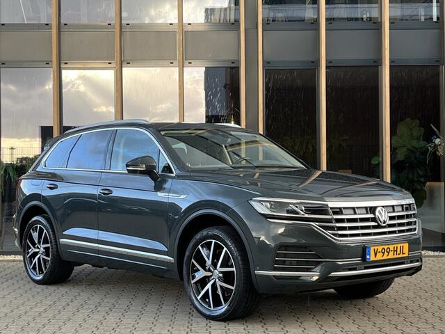Volkswagen TOUAREG 3.0 V6 | Grijs kenteken | Luchtvering | Trekhaak | Camera |