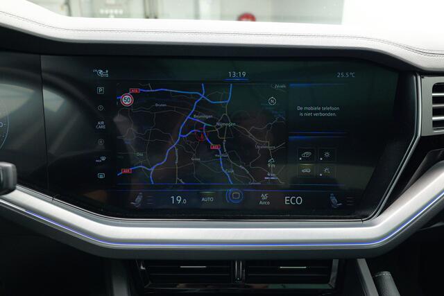 Volkswagen TOUAREG 3.0 TSi eHybrid 4MOTION | Nachtzicht | Trekhaak | Luchtvering