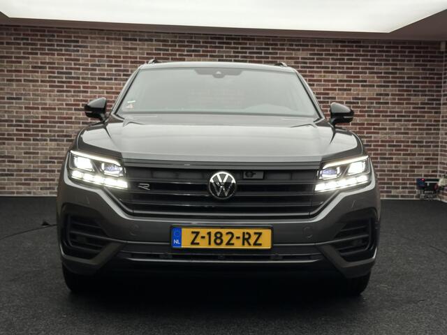 Volkswagen TOUAREG R 3.0 TSi 4MOTION | Puglia| Dak| Massage| Luchtvering| BTW auto|