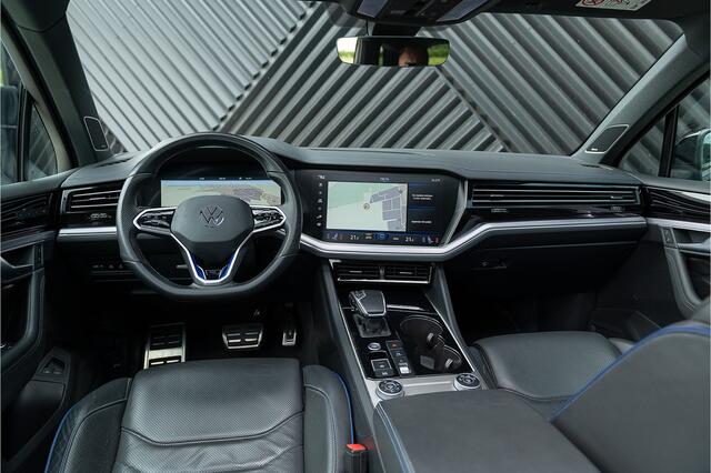 Volkswagen TOUAREG R 3.0 V6 TSI eHybrid 4M Panodak Puglia Luchtv. DynAudio Massage 360Camera