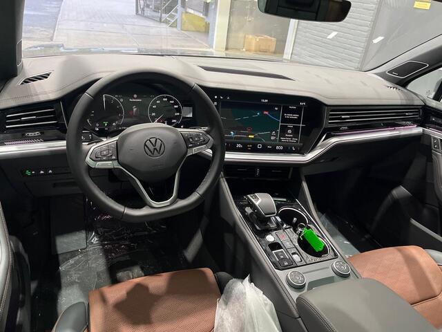 Volkswagen TOUAREG 3.0 TSi eHybrid 4MOTION Elegance | NIEUW | Panoramadak | Head-Up | 360° Camera | Trekhaak