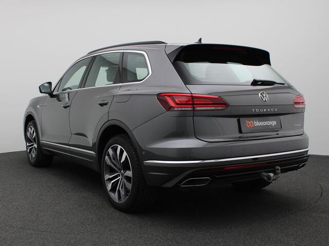 Volkswagen TOUAREG 3.0 TSi eHybrid 4MOTION Elegance 381PK DSG Pano-Schuifdak, Luchtvering, Memorystoel, 360gr. Camera, Trekhaak, Voorruitverwarming, 21" Suzuka LM Velgen