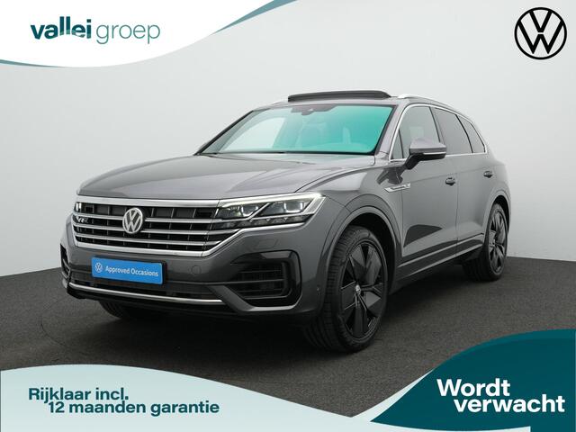 Volkswagen TOUAREG 3.0 TSI 340 pk tiptronic R-Line | Panoramadak | Trekhaak | Luchtvering | Savona leder | Geheugenstoelen | Head-up display | IQ Light | Dynaudio