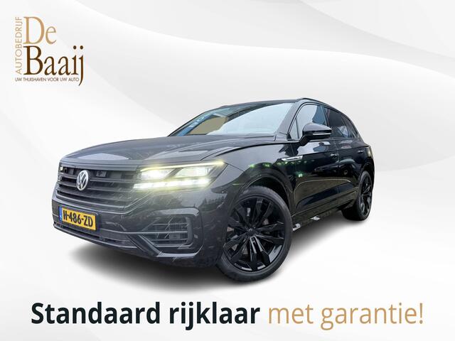 Volkswagen TOUAREG 3.0 TSI R-Line | Pano | Trekhaak | Head-up | Luchtvering