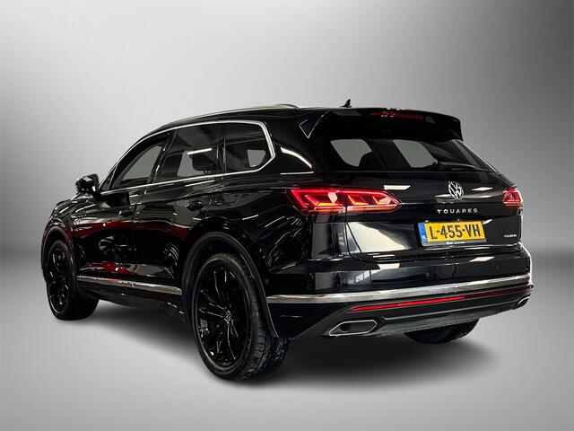 Volkswagen TOUAREG 3.0 340pk TSi eHybrid Elegance 4MOTION Trekhaak (elektrisch uitklapbare trekhaak) | Achteruitrijcamera (Rear View) | Voorstoelen verwarmbaar